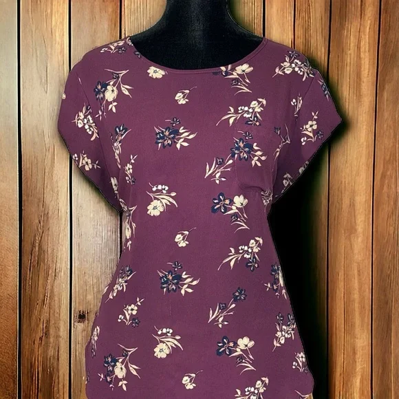 Purple w/ Navy & Cream Floral printed Top - Picture 1 of 1